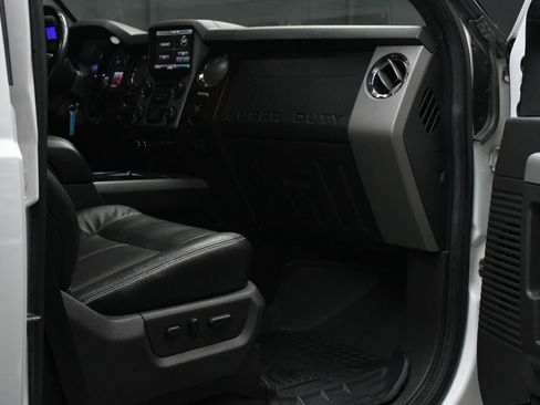 Used 2014 Ford F350 Lariat w/ Lariat Interior Package AWD/4WD image 38
