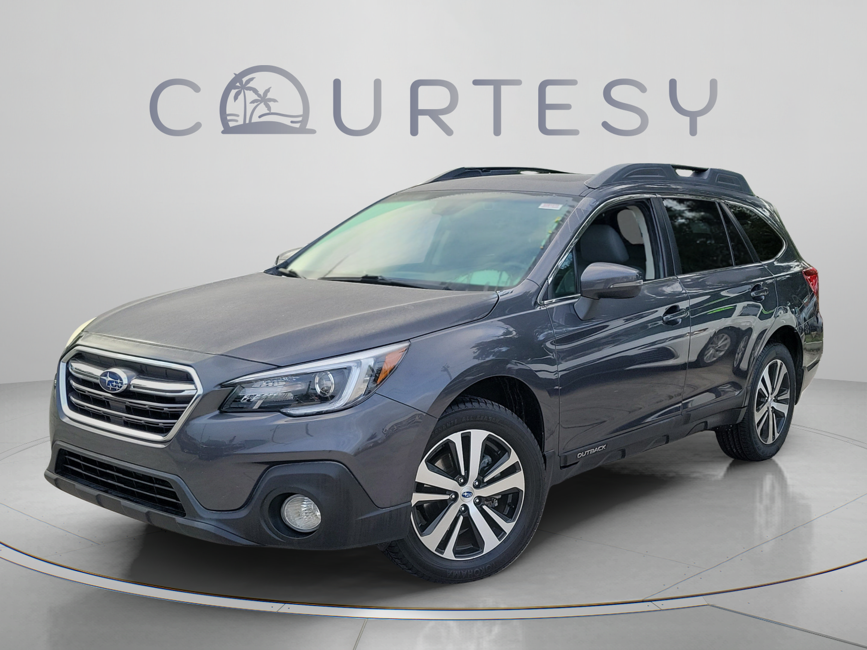 Used 2019 Subaru Outback 3.6R Limited w/ Popular Package #2 AWD/4WD image 1