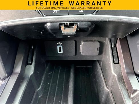 Used 2018 Ford Explorer XLT AWD/4WD image 29