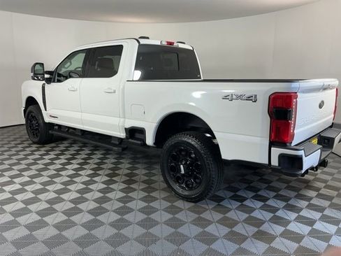 New 2026 Ford F250 Lariat w/ Black Appearance Package image 6