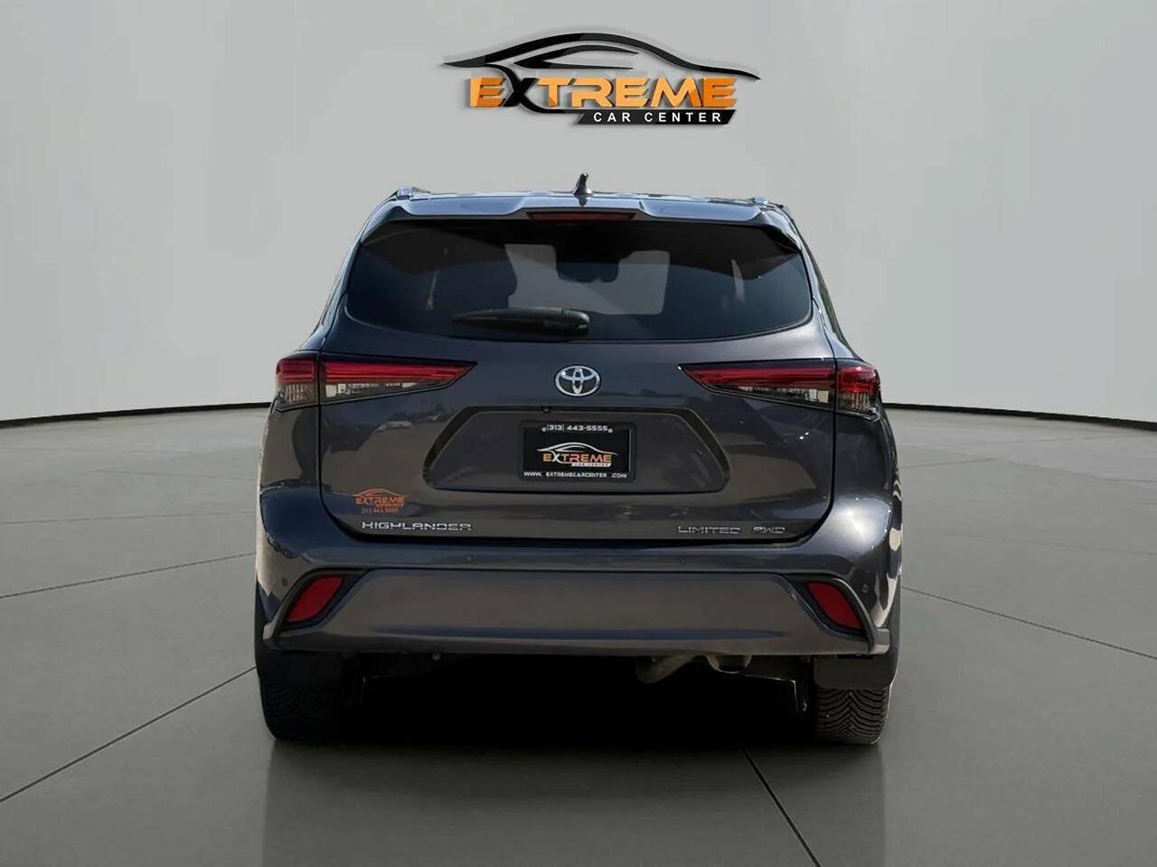 Used 2023 Toyota Highlander Limited AWD/4WD image 5