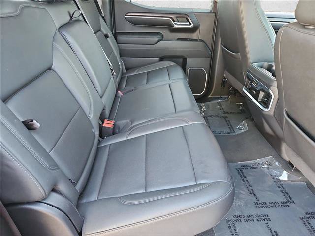 Used 2023 GMC Sierra 1500 SLT w/ SLT Premium Package AWD/4WD image 25