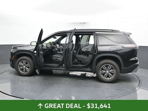 Used 2024 Chevrolet Traverse LT FWD image 58