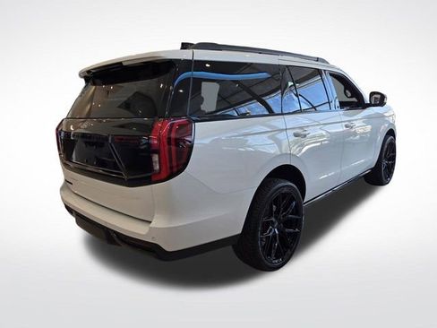 New 2025 Ford Expedition Platinum w/ Stealth Performance Package AWD/4WD image 9