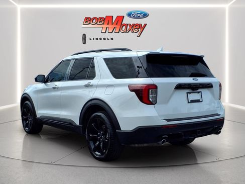 Used 2024 Ford Explorer ST-Line w/ Class IV Trailer Tow Package AWD/4WD image 7