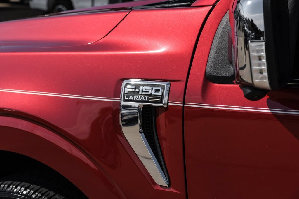 Used 2022 Ford F150 Lariat RWD image 56