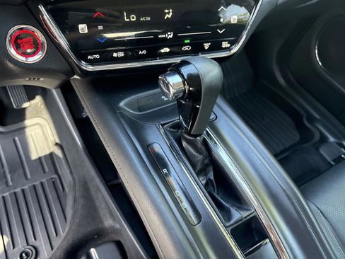 Used 2022 Honda HR-V EX-L image 16