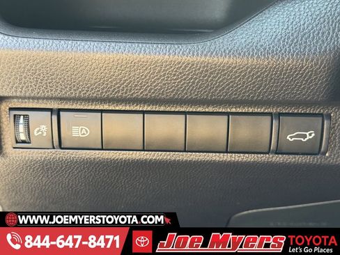 Used 2024 Toyota RAV4 XLE Premium image 25