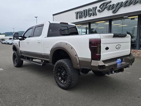 Used 2017 Ford F350 King Ranch w/ King Ranch Ultimate Package AWD/4WD image 8