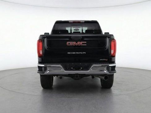 Certified 2021 GMC Sierra 2500 AT4 w/ AT4 Premium Plus Package image 7
