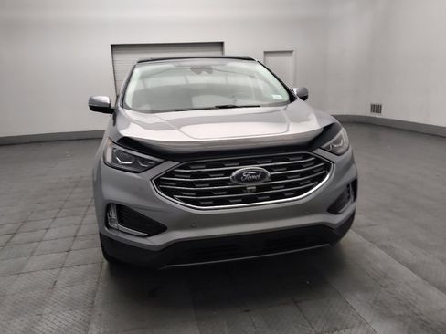 Used 2020 Ford Edge Titanium w/ Equipment Group 301A FWD image 14