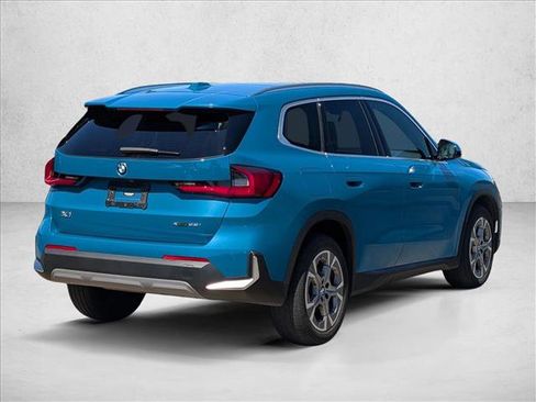 Certified 2023 BMW X1 xDrive28i w/ Convenience Package AWD/4WD image 5