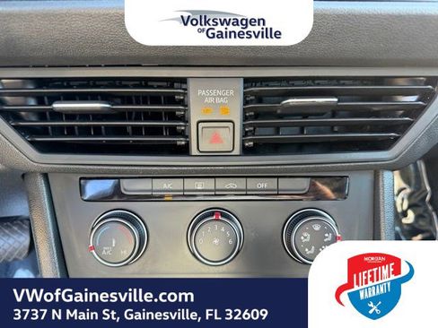 Certified 2024 Volkswagen Jetta S image 25