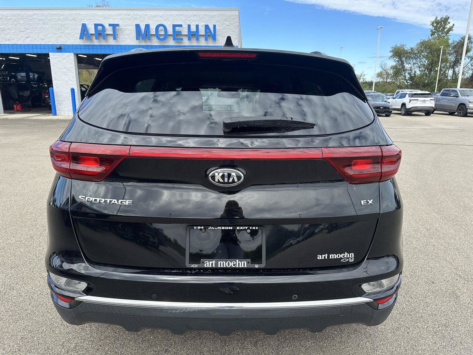 Used 2021 Kia Sportage EX w/ EX Technology Package FWD image 6