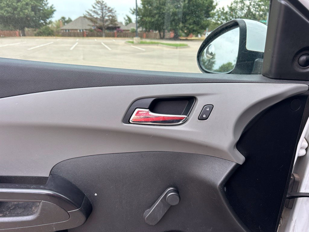 Used 2014 Chevrolet Sonic LS FWD image 13