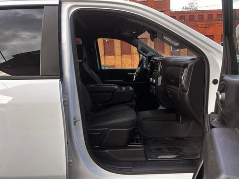 Used 2024 GMC Sierra 2500 Pro AWD/4WD image 15