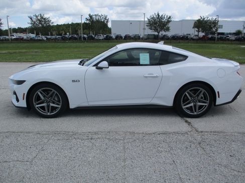 New 2025 Ford Mustang GT RWD image 4