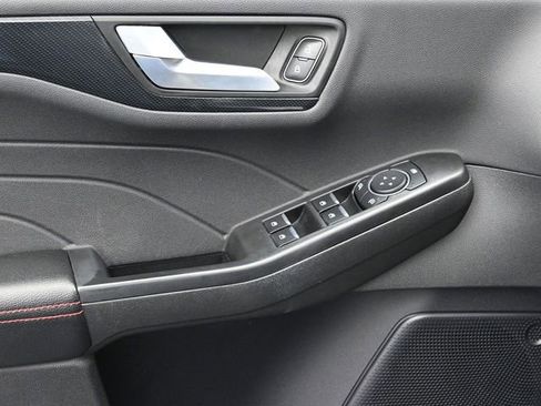 Used 2024 Ford Escape ST-Line w/ Cold Weather Package FWD image 17