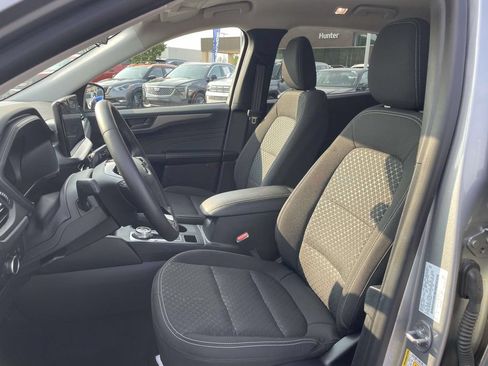 Used 2024 Ford Escape Active w/ Tech Pack #1 AWD/4WD image 8