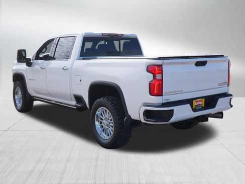 Used 2022 Chevrolet Silverado 3500 High Country w/ Z71 Off-Road Package AWD/4WD image 5