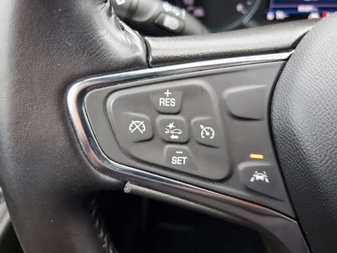 Used 2021 Chevrolet Equinox LT FWD image 21