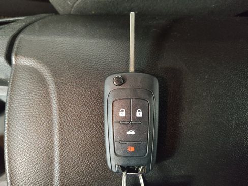 Used 2015 Chevrolet Camaro LS RWD image 32