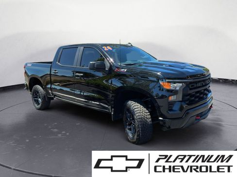 Used 2024 Chevrolet Silverado 1500 Custom Trail Boss AWD/4WD image 1