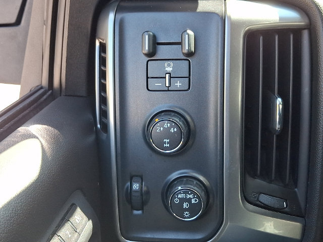 Used 2016 Chevrolet Silverado 2500 LTZ w/ LTZ Plus Package AWD/4WD image 24
