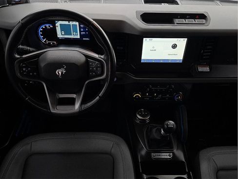 Used 2022 Ford Bronco Black Diamond image 10