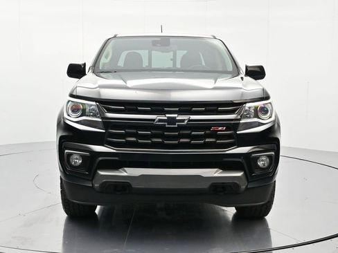 Certified 2021 Chevrolet Colorado Z71 w/ Z71 Midnight Edition image 2