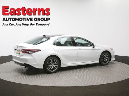 Used 2023 Toyota Camry XLE image 38