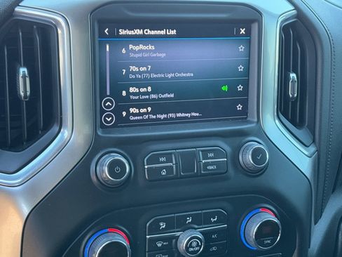 Used 2021 Chevrolet Silverado 1500 RST image 22