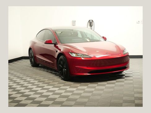 Used 2026 Tesla Model 3 AWD/4WD image 1