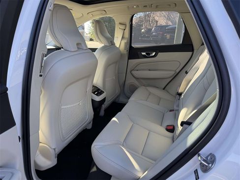 New 2026 Volvo XC60 B5 Ultra w/ Protection Package Premier image 14