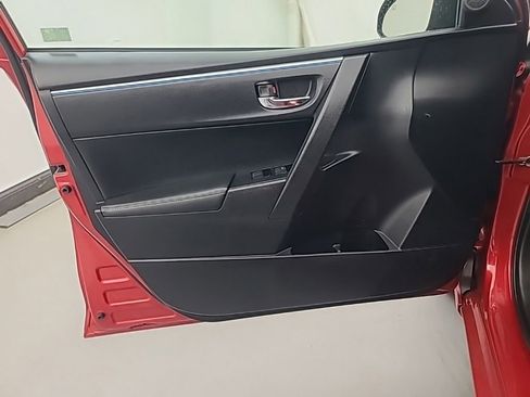 Used 2014 Toyota Corolla LE Premium w/ Driver Convenience Package FWD image 21