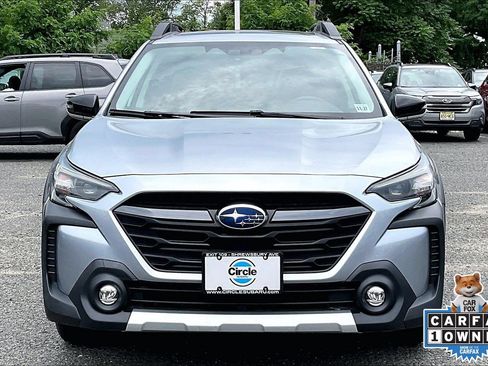 Certified 2023 Subaru Outback Limited AWD/4WD image 3