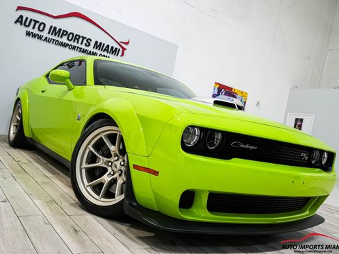 Used 2023 Dodge Challenger R/T Scat Pack image 31