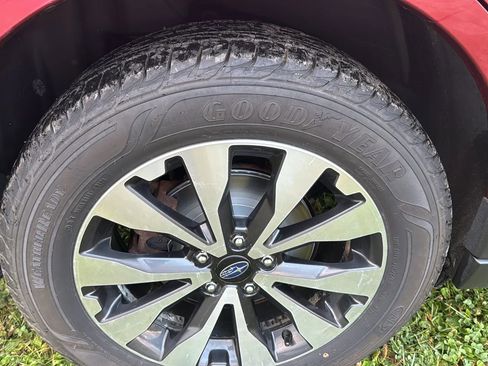 Used 2016 Subaru Outback 3.6R Limited AWD/4WD image 7