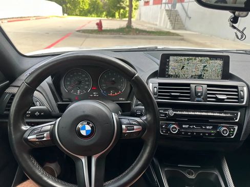 Used 2017 BMW M2 image 25
