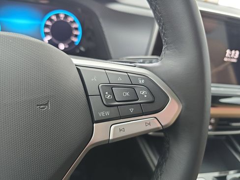 New 2026 Volkswagen Atlas Cross Sport SEL R-Line image 18