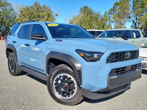 Used 2025 Toyota 4Runner TRD Off-Road Premium image 8