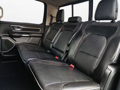Used 2019 RAM 1500 Laramie RWD image 22