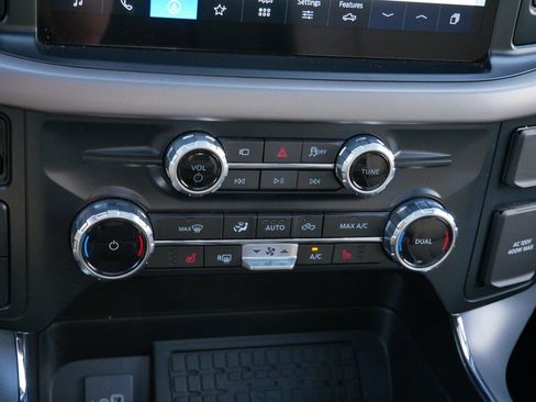 Used 2025 Ford F150 XLT w/ Equipment Group 303A High AWD/4WD image 24