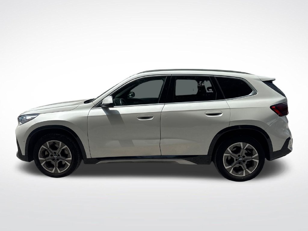 Used 2025 BMW X1 xDrive28i AWD/4WD image 2