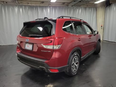Used 2024 Subaru Forester Premium AWD/4WD image 8