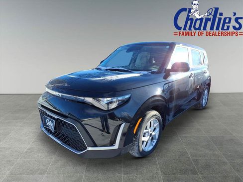 New 2025 Kia Soul LX w/ LX Technology Package image 1