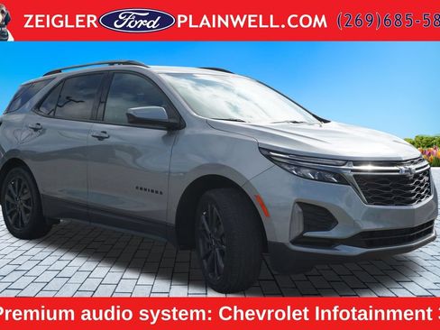 Used 2023 Chevrolet Equinox RS w/ LPO, Floor Liner Package FWD image 7