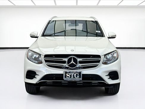 Used 2017 Mercedes-Benz GLC 300 image 2