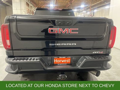 Used 2023 GMC Sierra 3500 AT4 w/ AT4 Premium Plus Package image 6