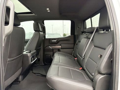 Used 2021 Chevrolet Silverado 1500 LTZ w/ LTZ Premium Package AWD/4WD image 13